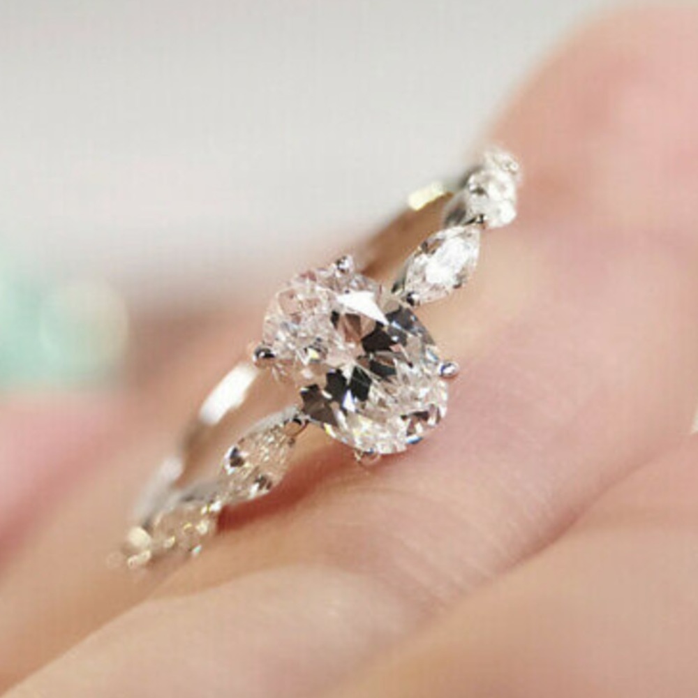 NEW 925 Sterling Silver Beautiful Ring - Picture 2 of 6